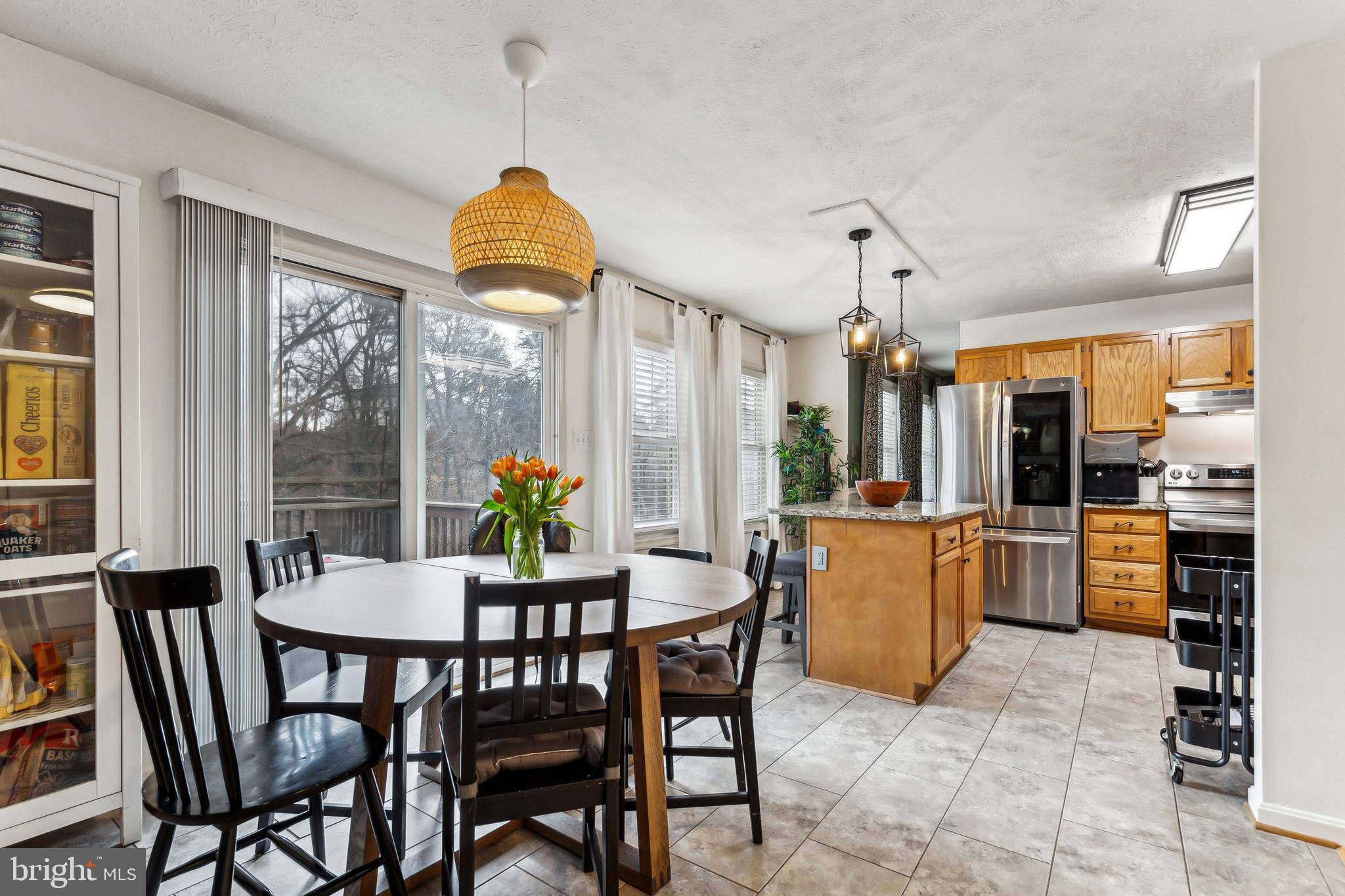 116 Foxglove Dr