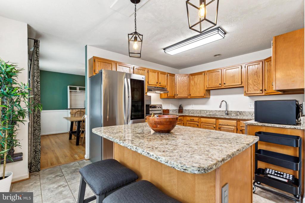 116 Foxglove Dr