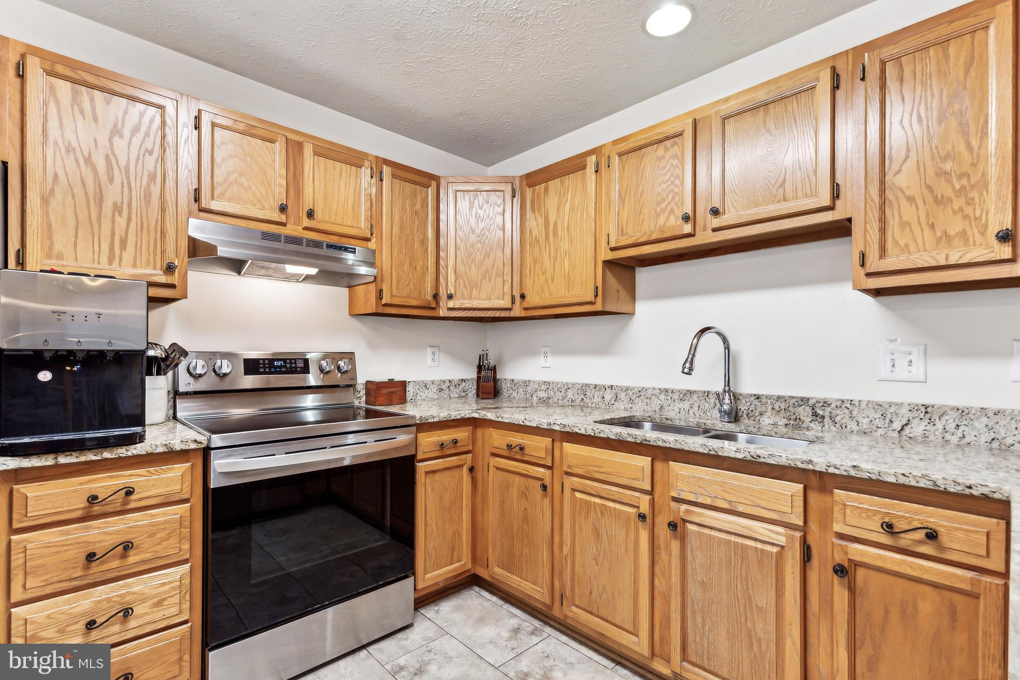 116 Foxglove Dr