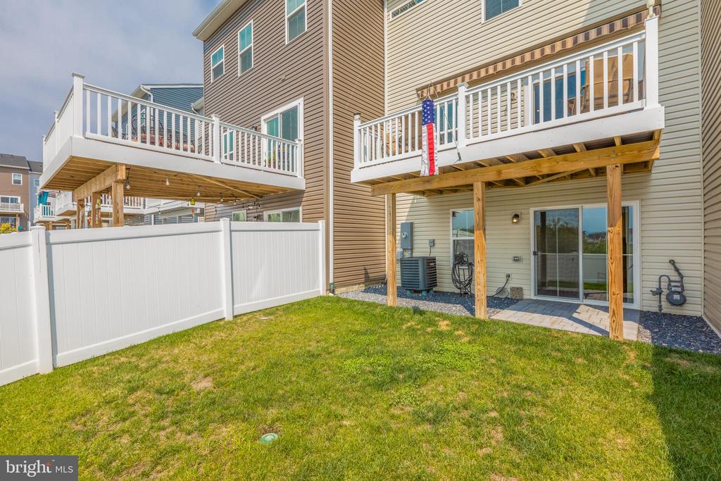 112 BURKWOOD TERRACE