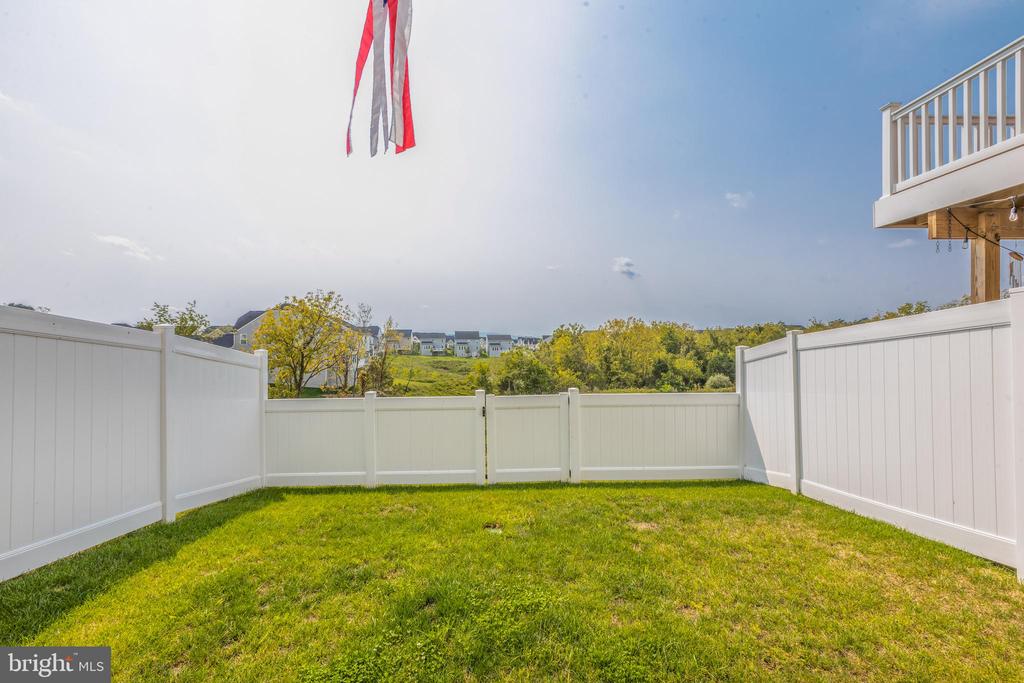 112 BURKWOOD TERRACE