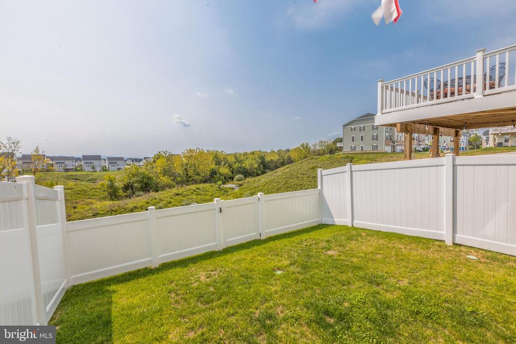 112 BURKWOOD TERRACE