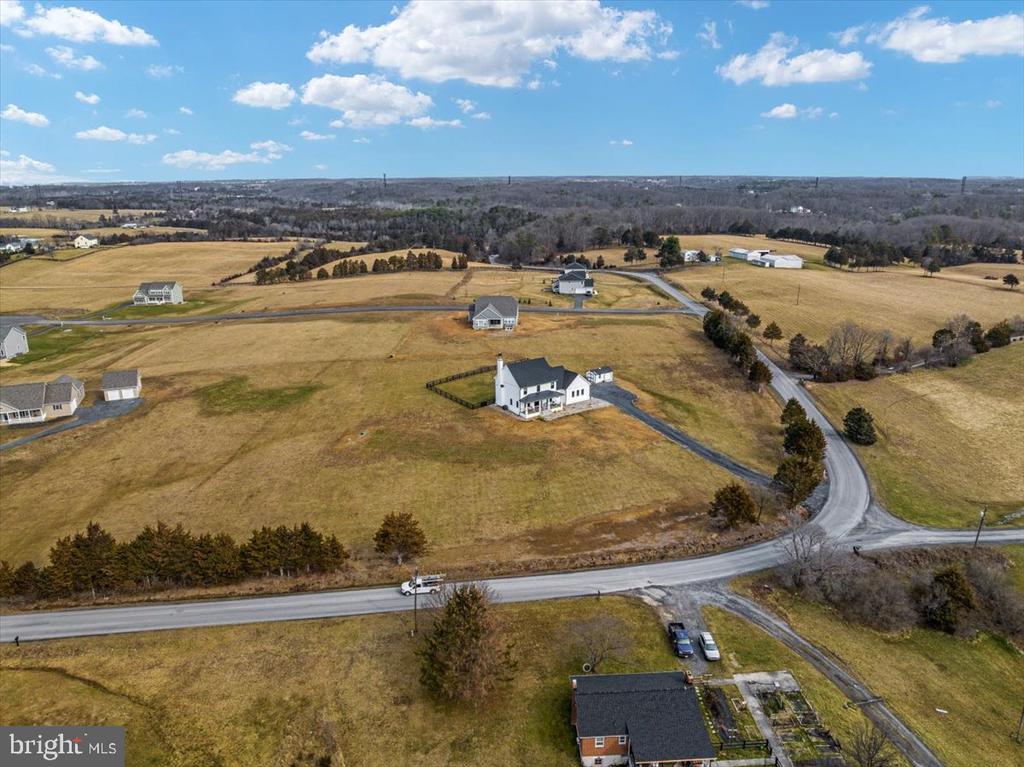 810 Huttle Rd