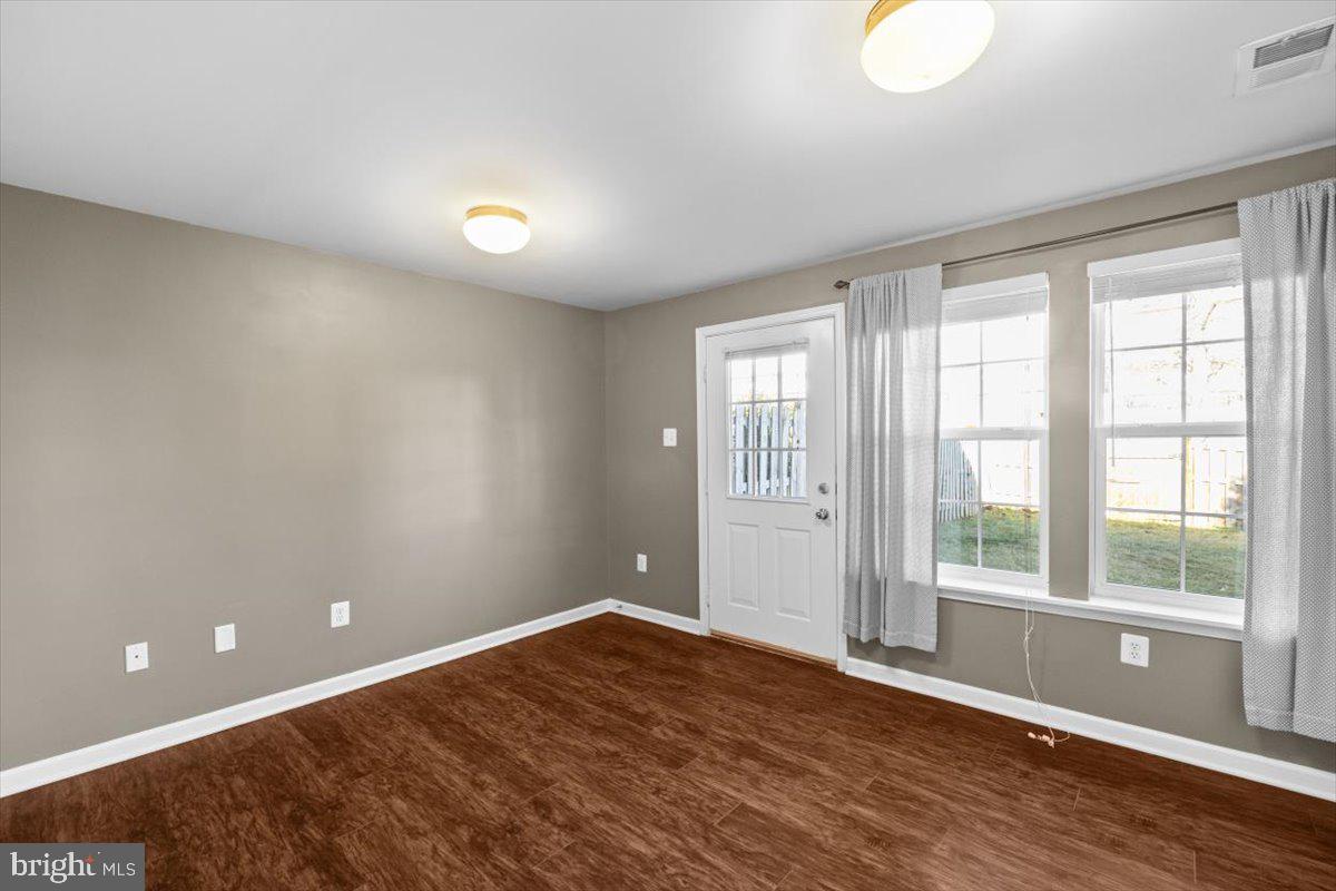 109 Monticello Sq