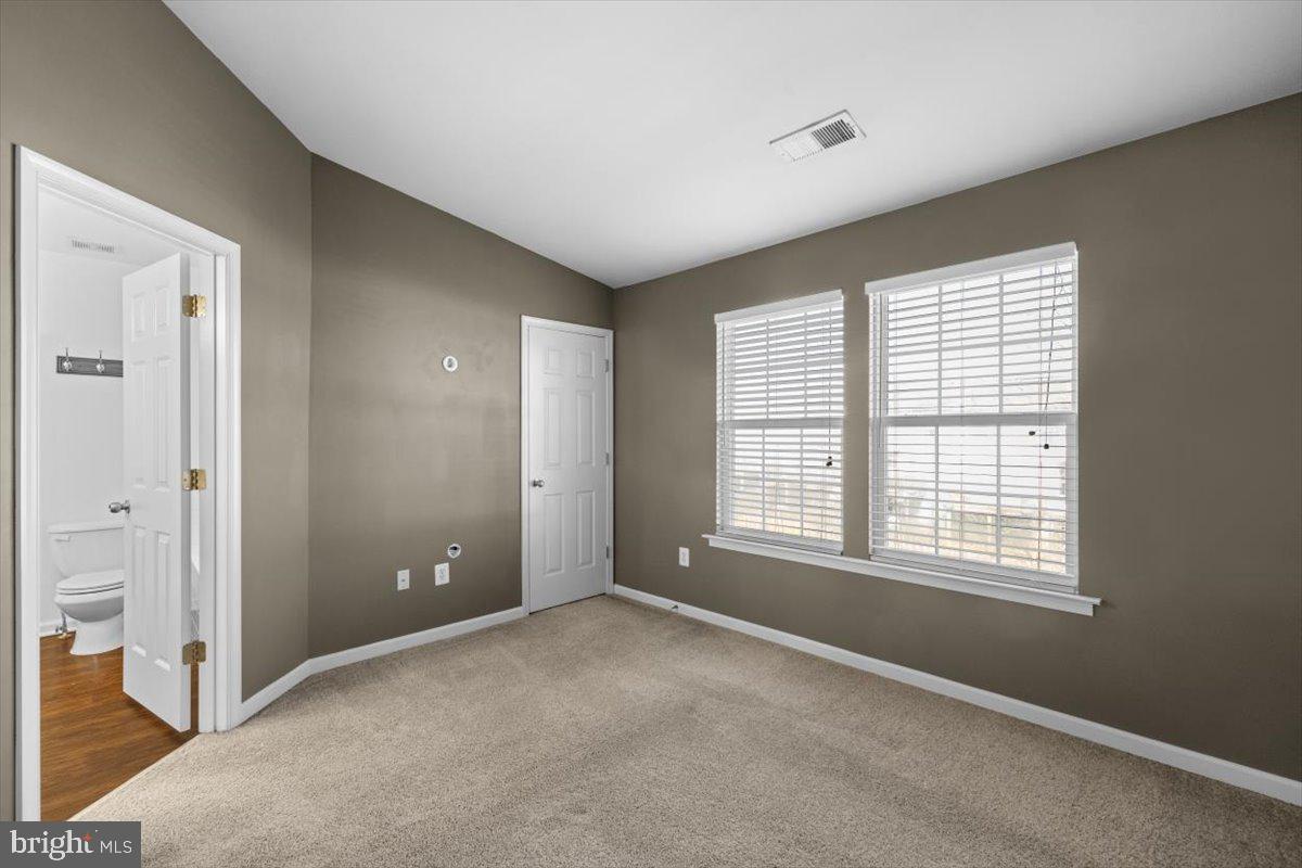 109 Monticello Sq