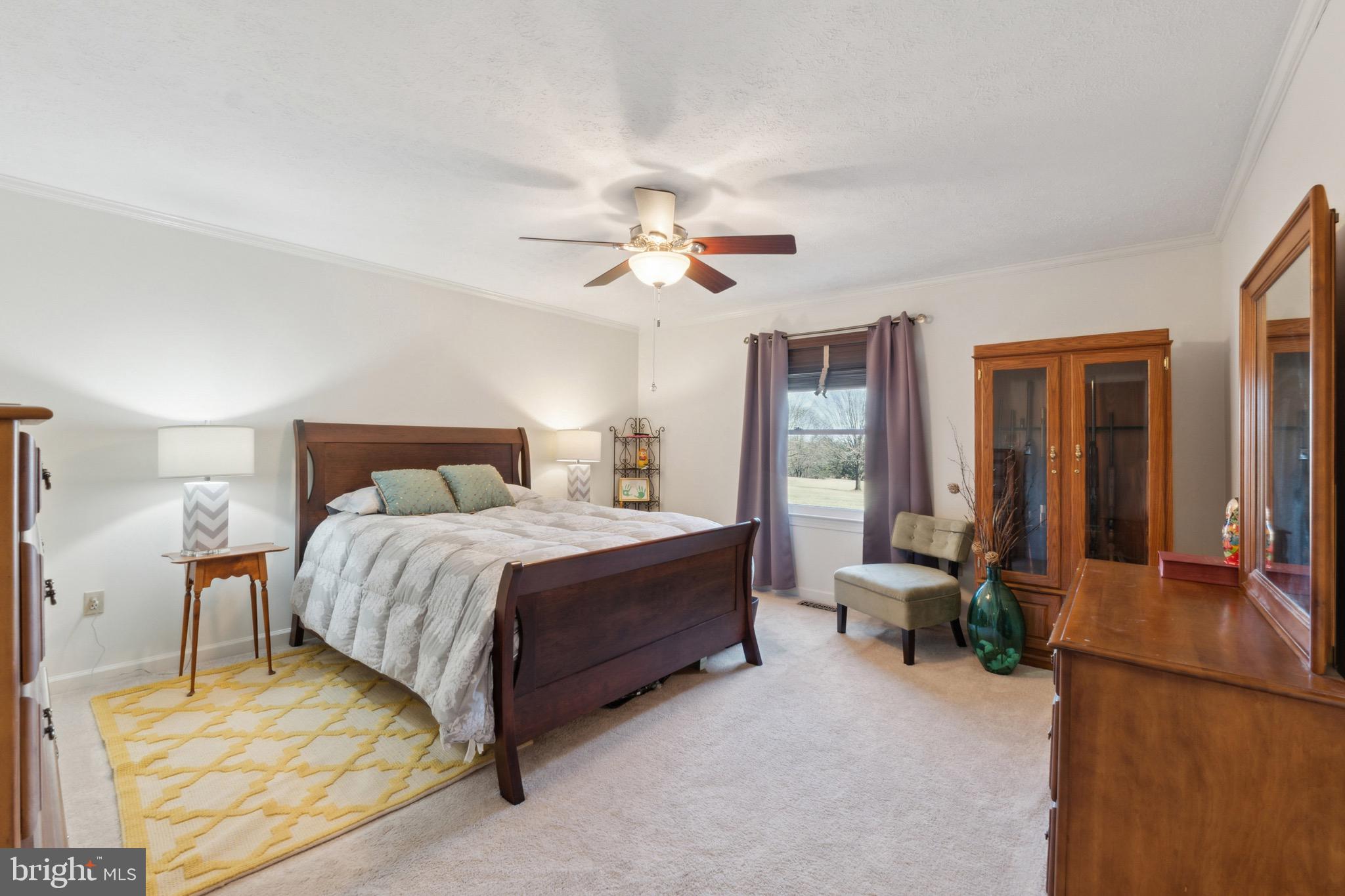 208 Clayhill Dr