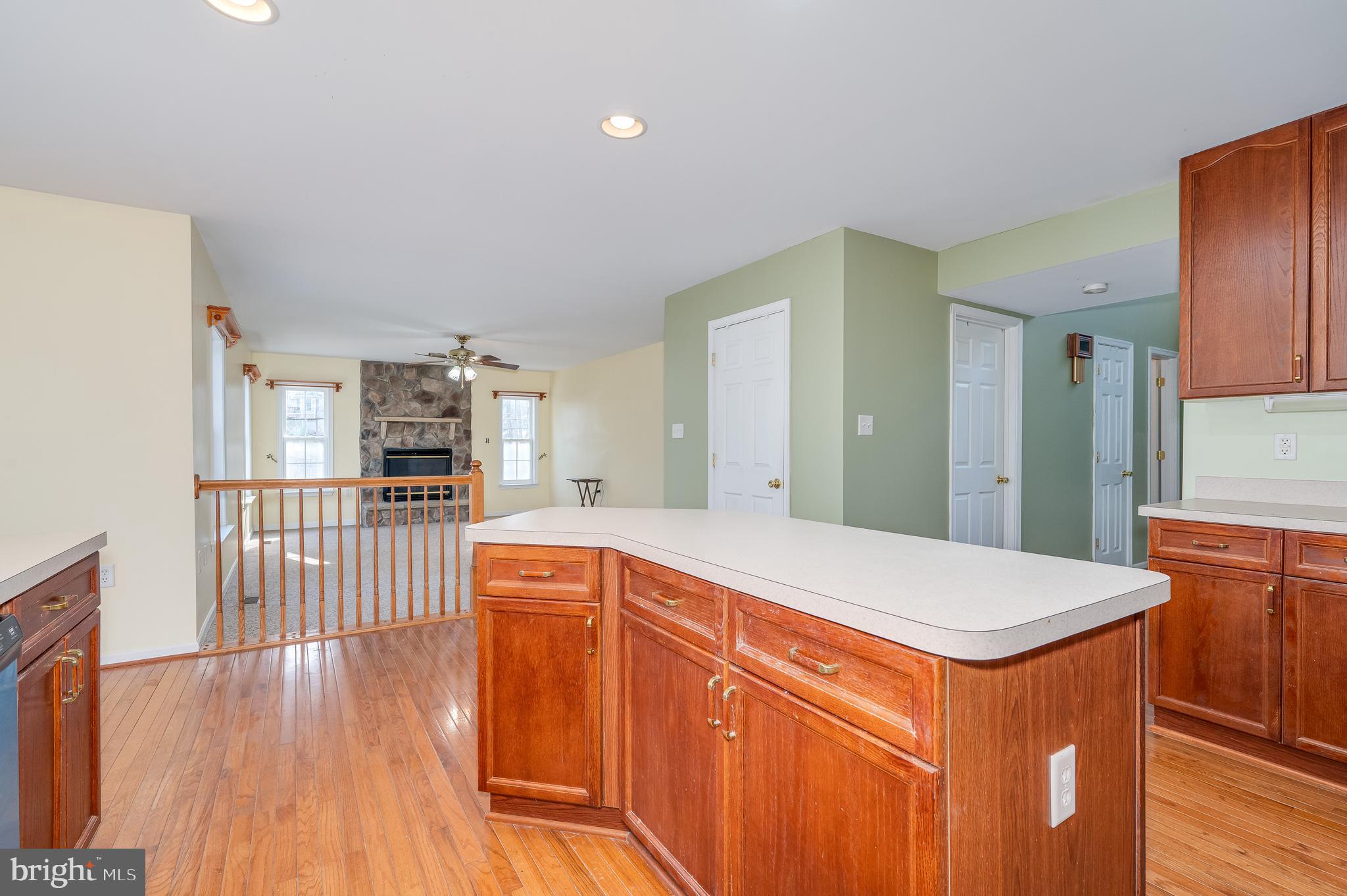 700 Crow Dr
