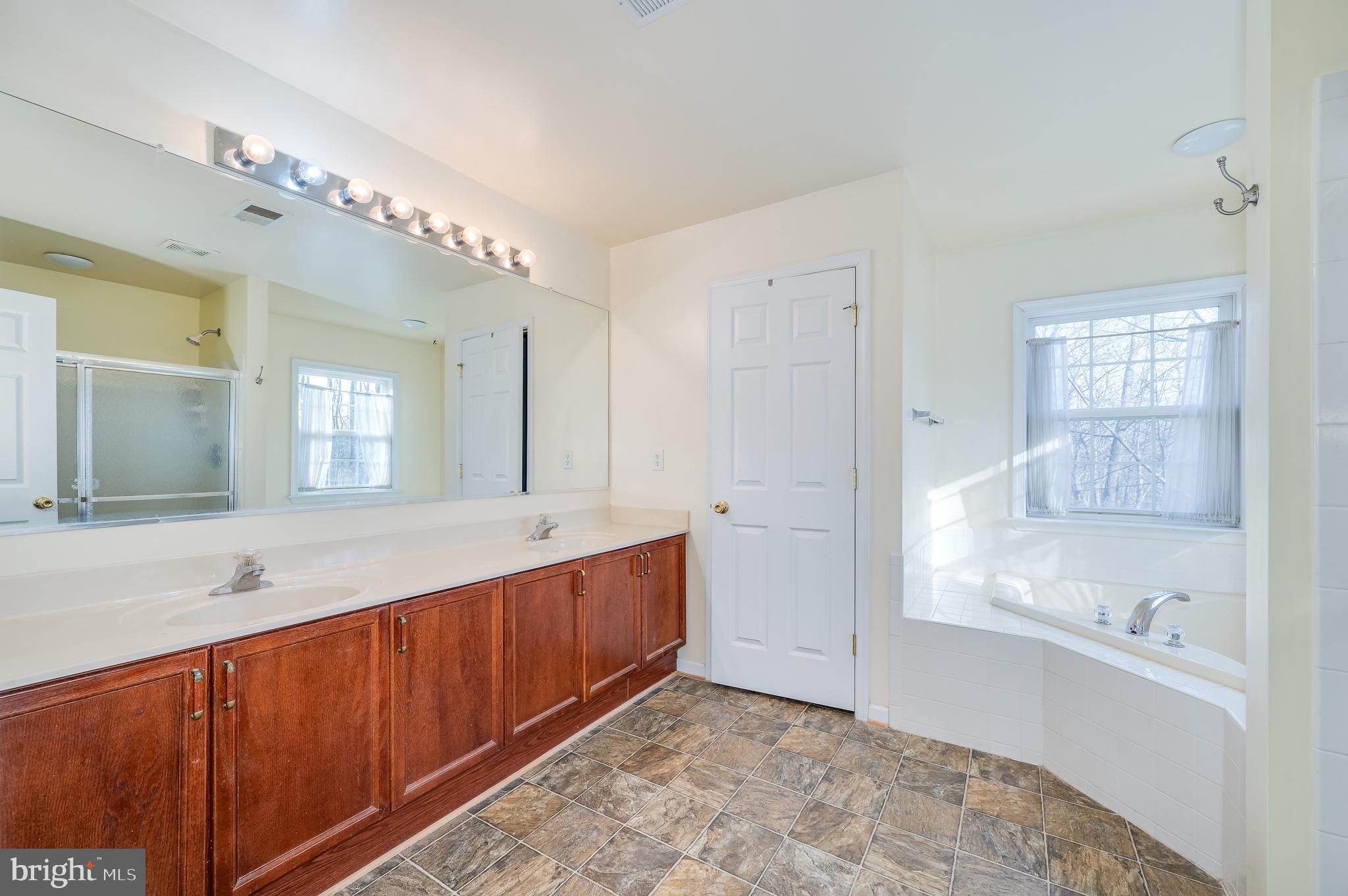 700 Crow Dr