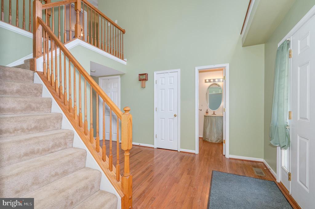 700 Crow Dr