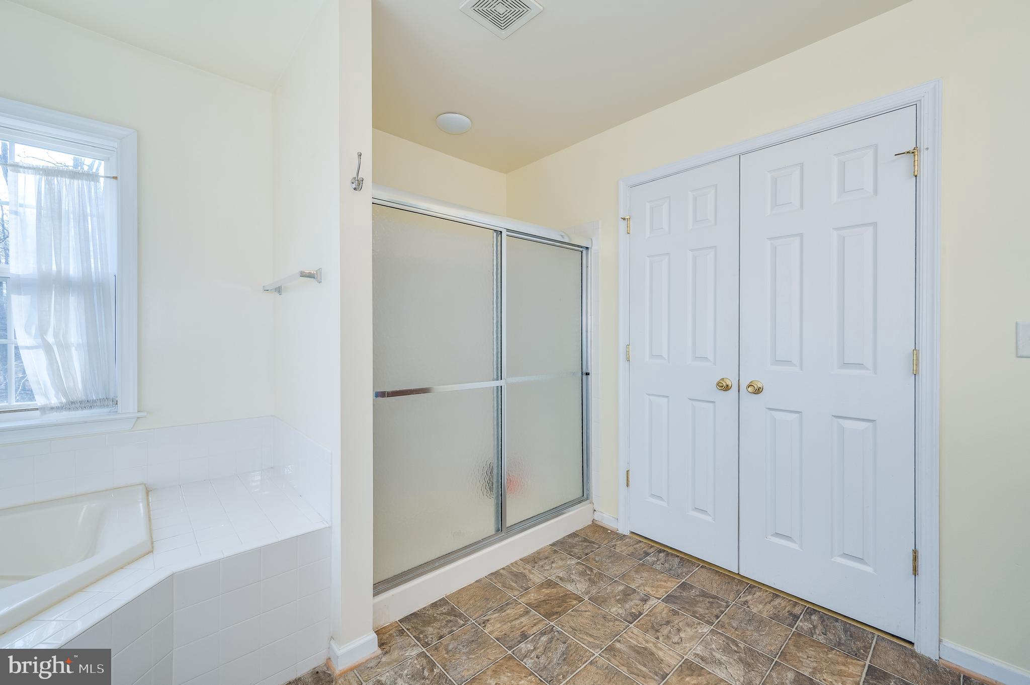 700 Crow Dr
