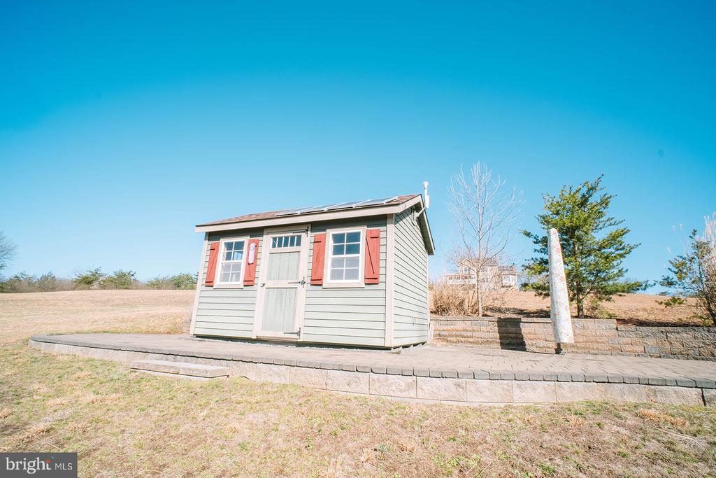 186 ISAAC DRIVE