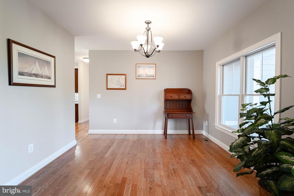 186 ISAAC DRIVE