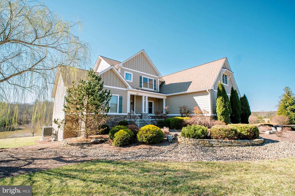 186 ISAAC DRIVE
