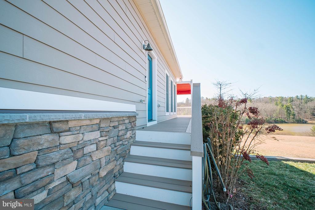 186 ISAAC DRIVE