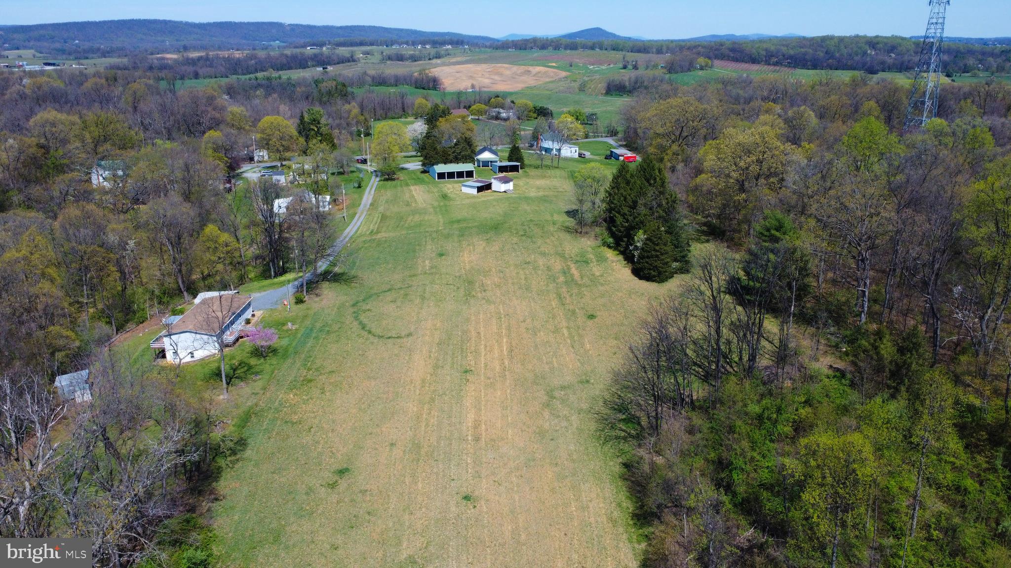 4661 Middle Rd
