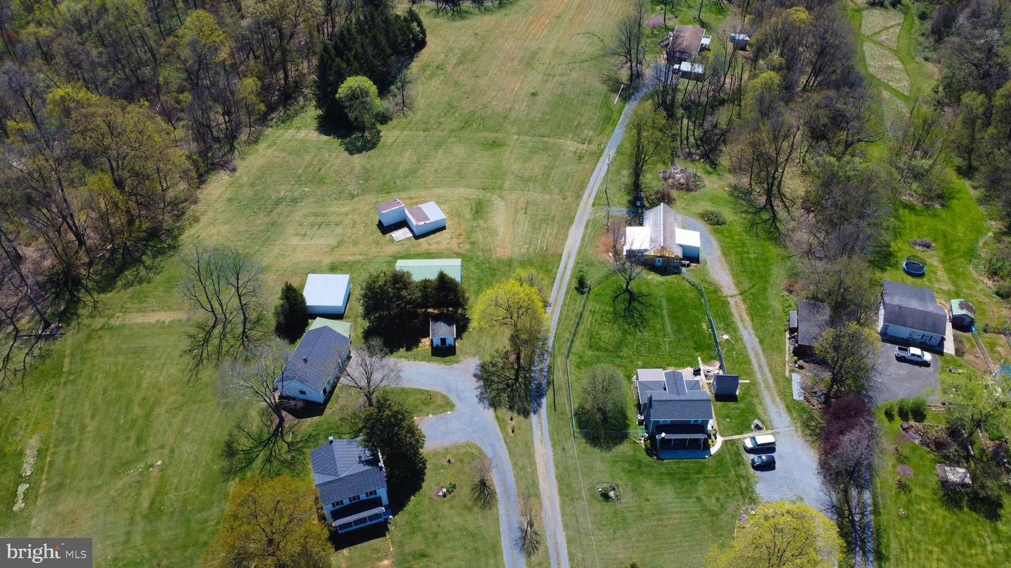 4661 Middle Rd