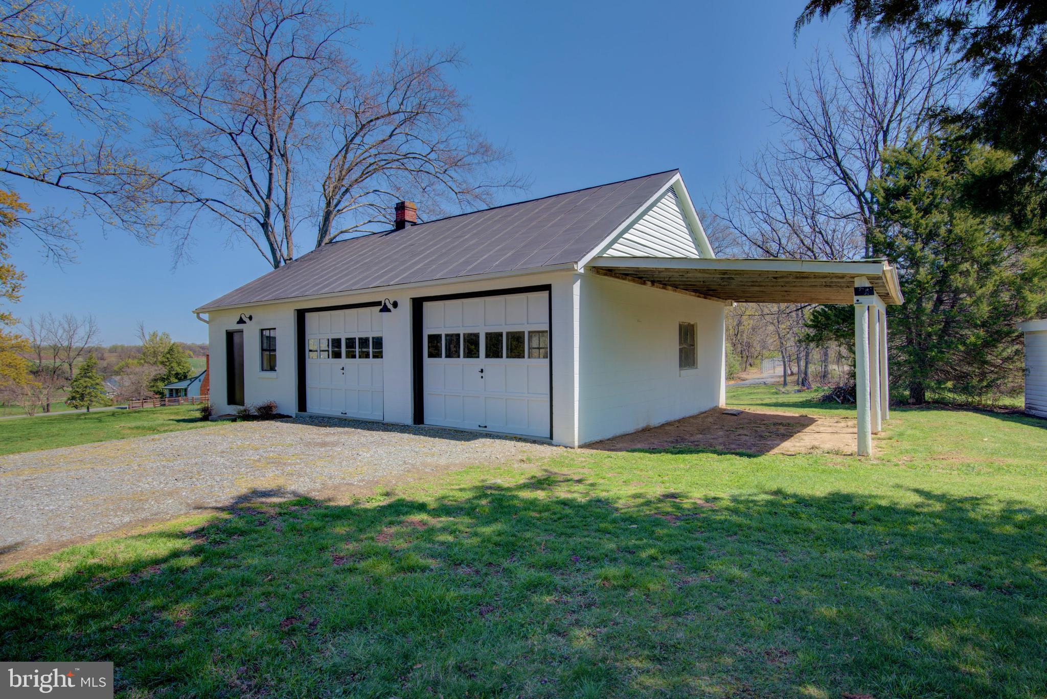 4661 Middle Rd