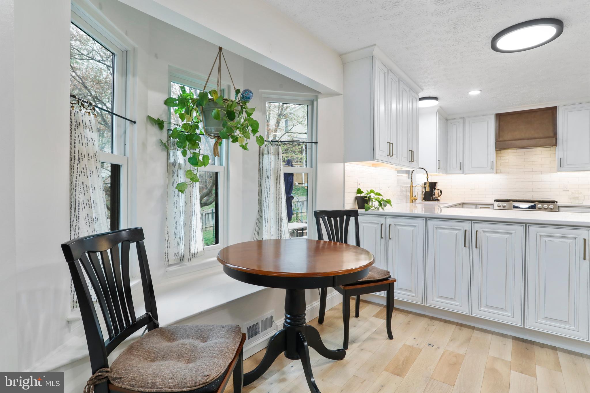 106 Kapok Cir