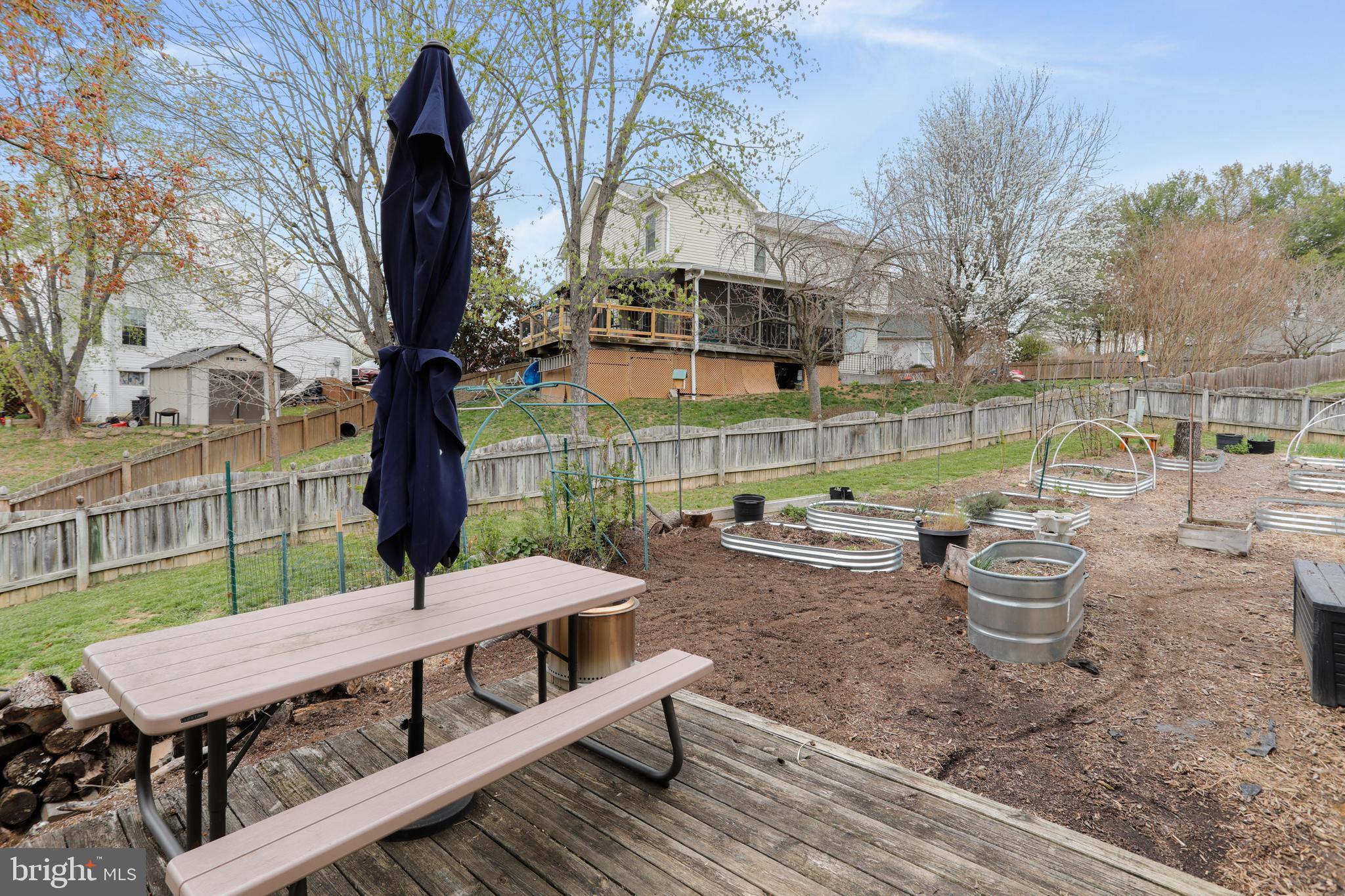 106 Kapok Cir