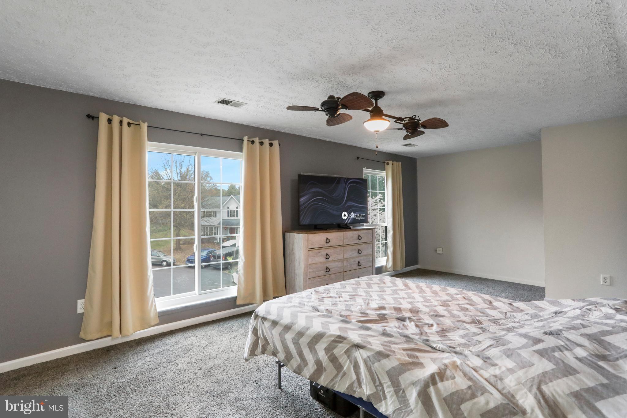 106 Kapok Cir
