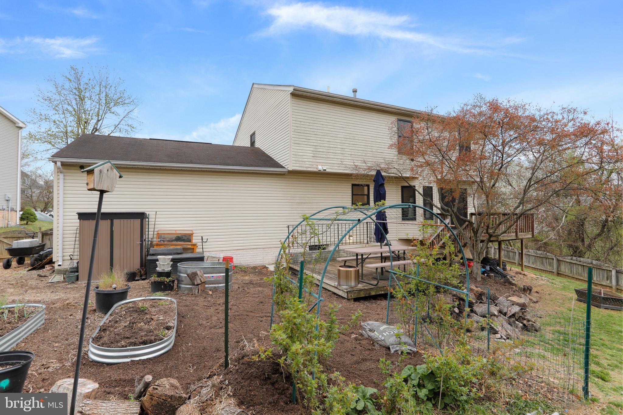 106 Kapok Cir