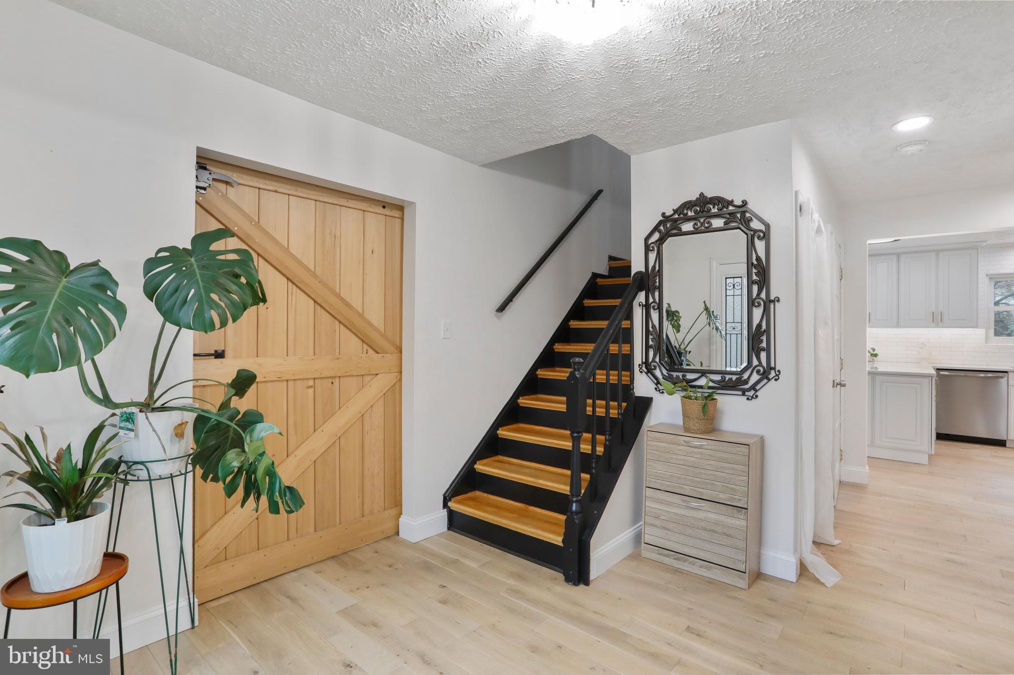 106 Kapok Cir