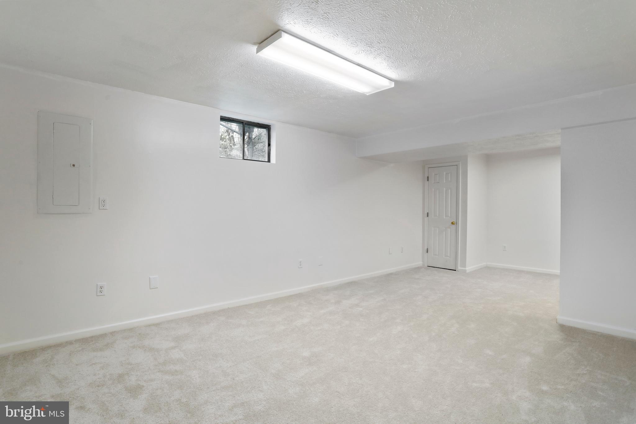 106 Kapok Cir