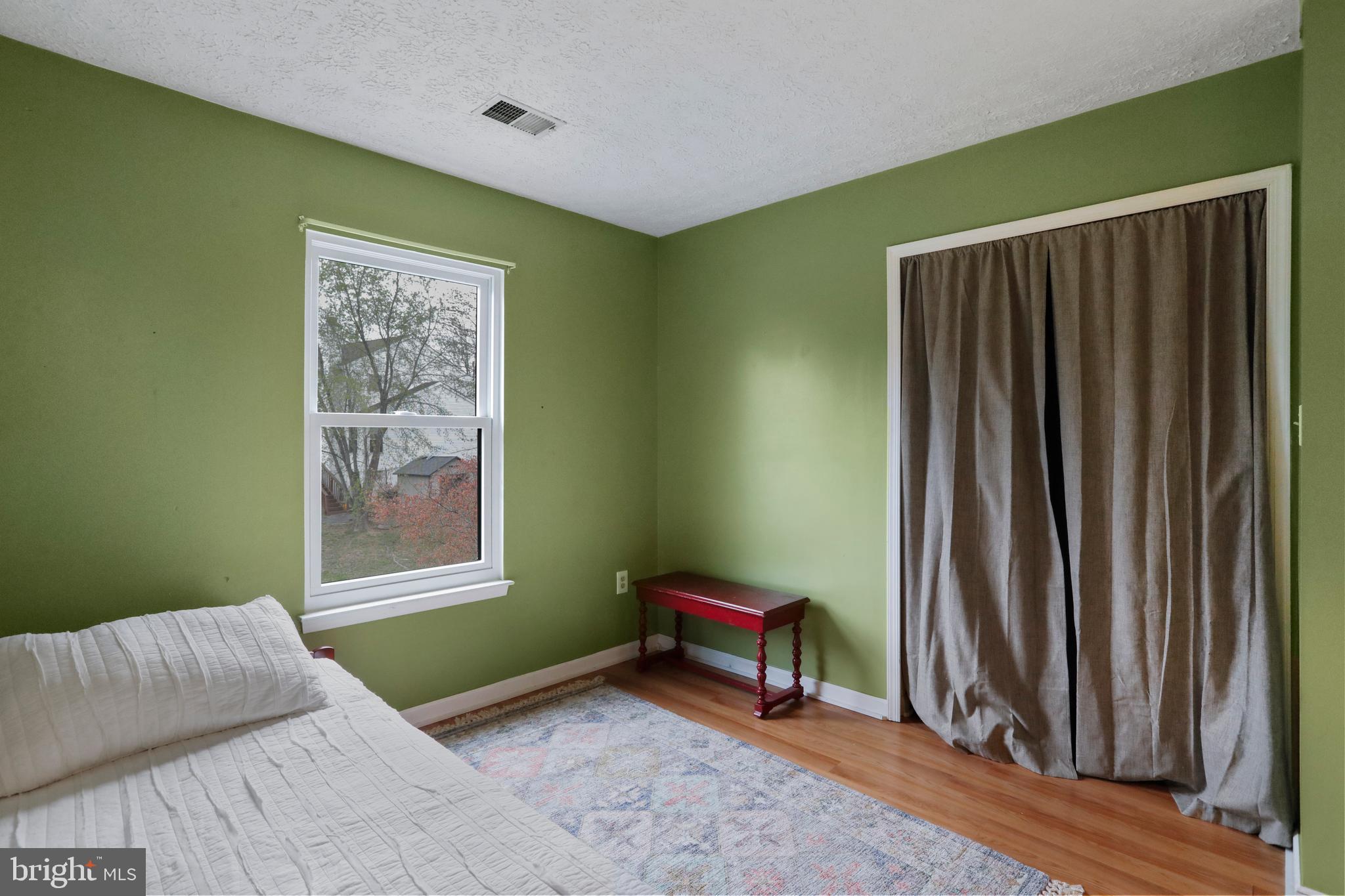 106 Kapok Cir