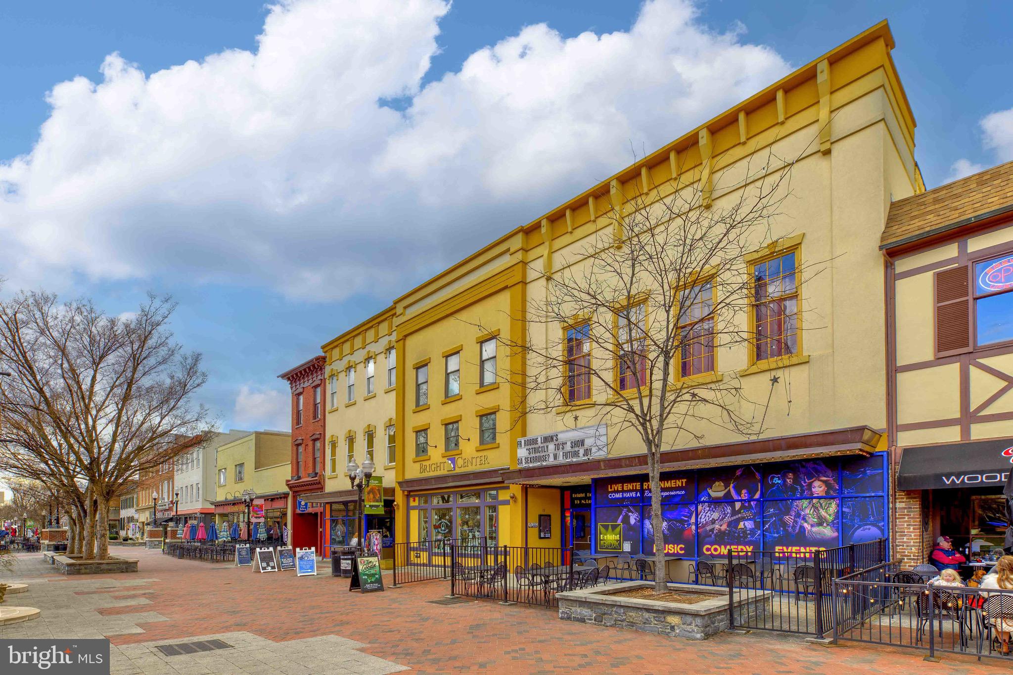 128 Country Club Cir