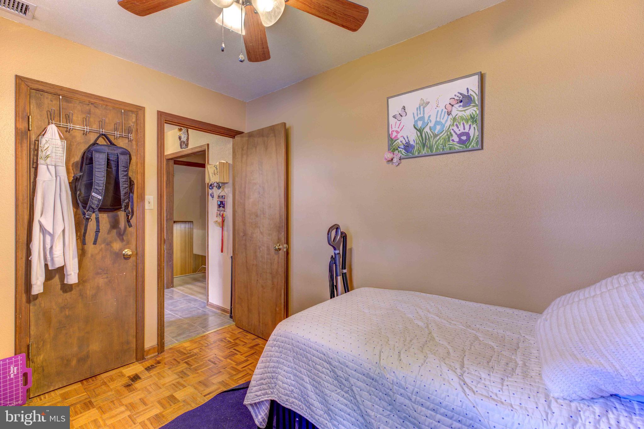 128 Country Club Cir