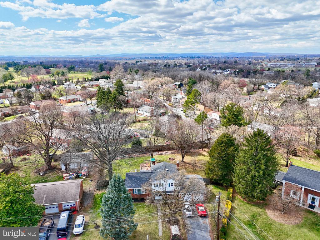 128 Country Club Cir