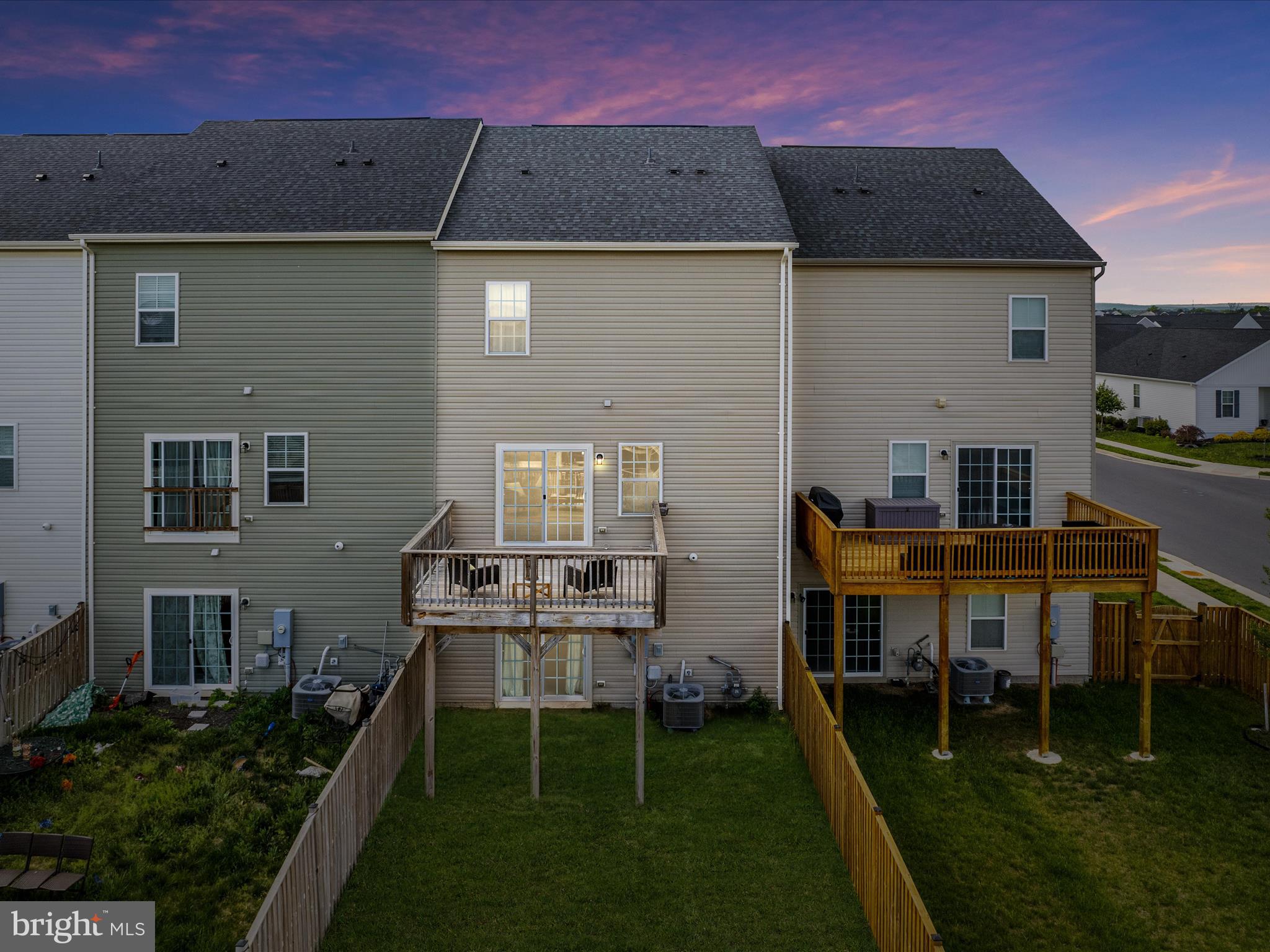 203 Starry Way Dr