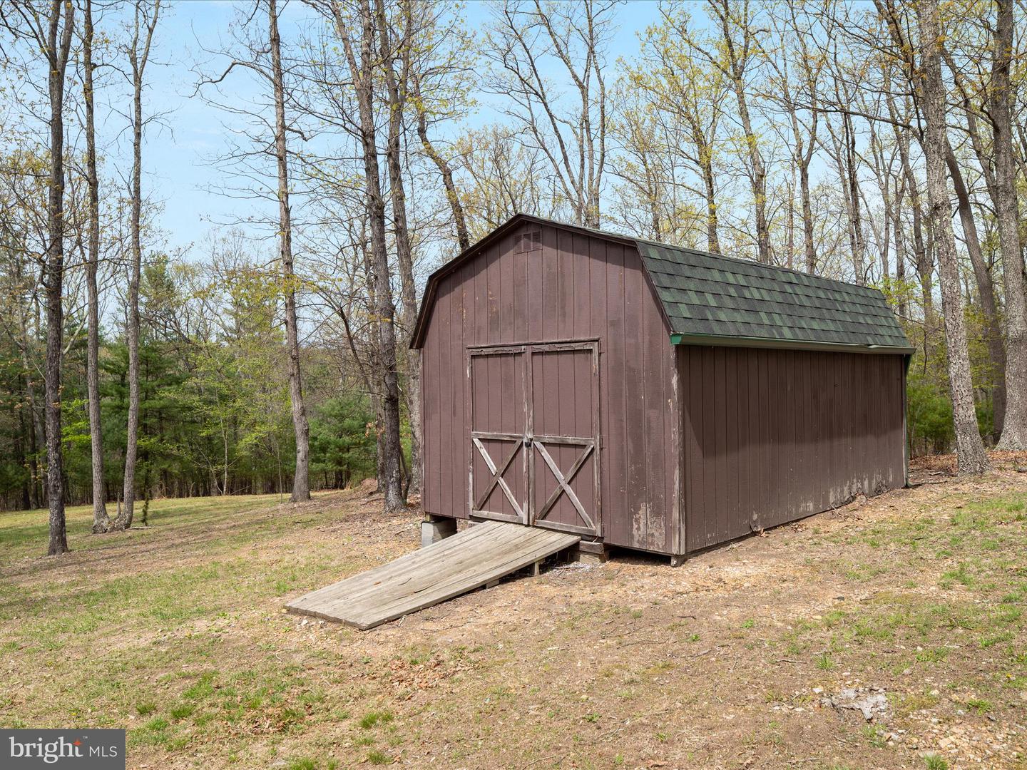 251 Heather Hill Ln