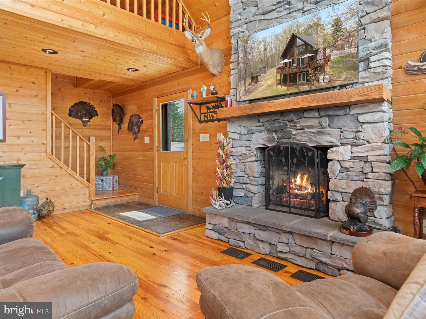 251 Heather Hill Ln
