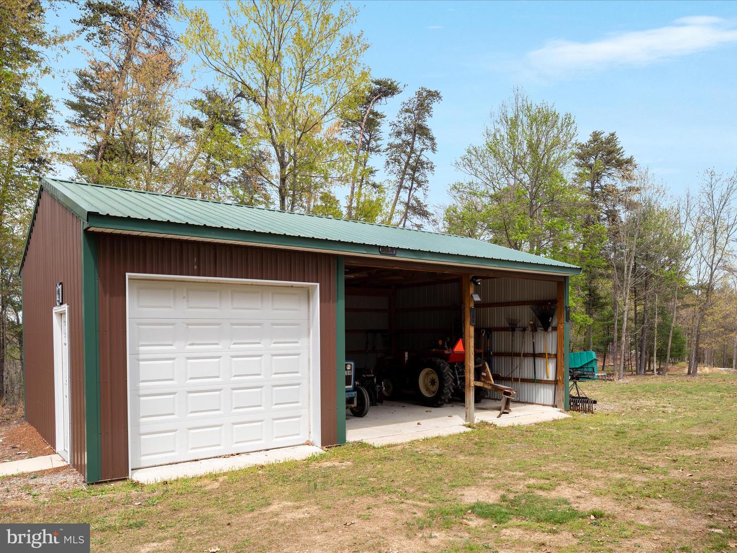 251 Heather Hill Ln