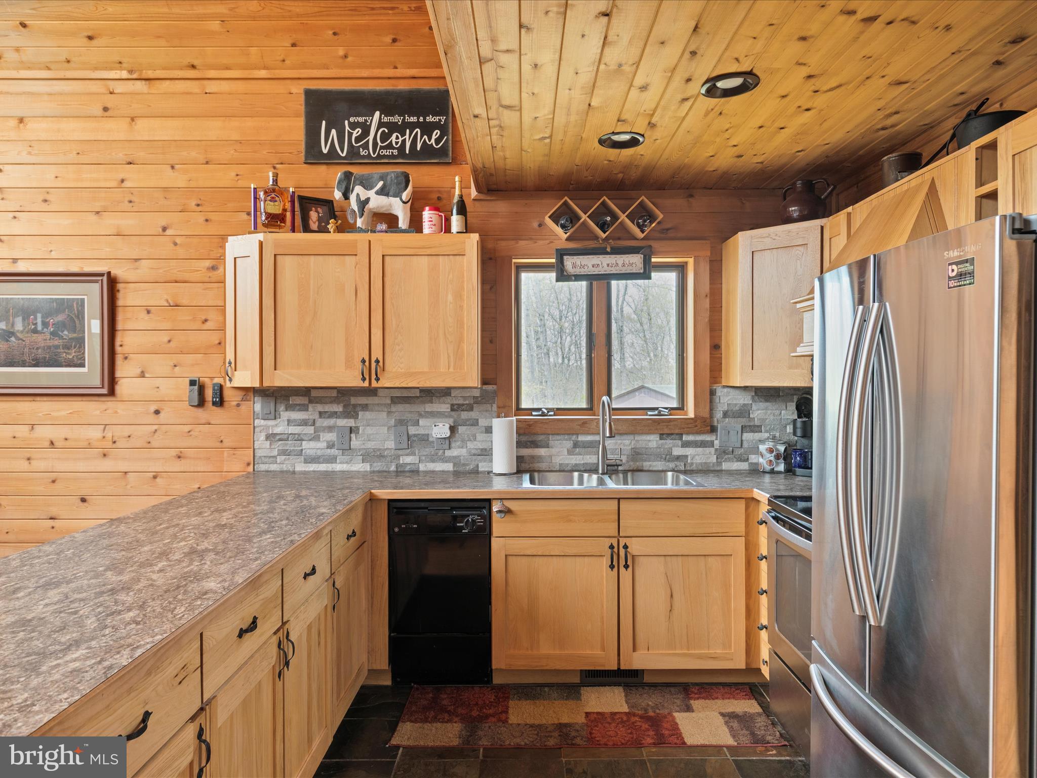 251 Heather Hill Ln