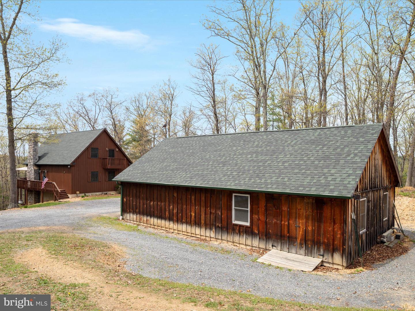 251 Heather Hill Ln