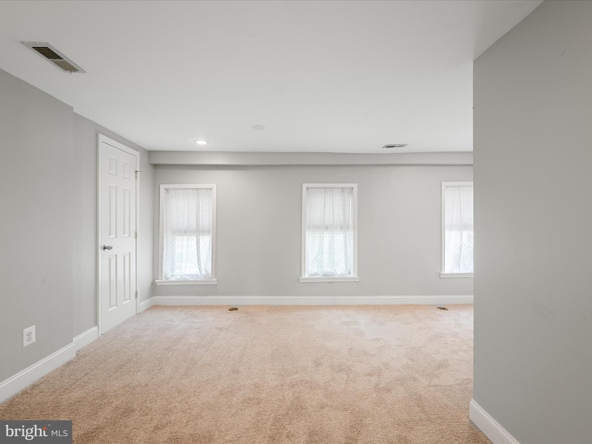 5479 MAIN STREET