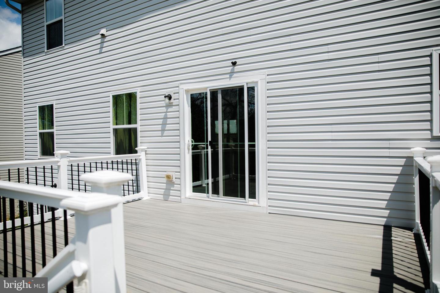 300 Coville St