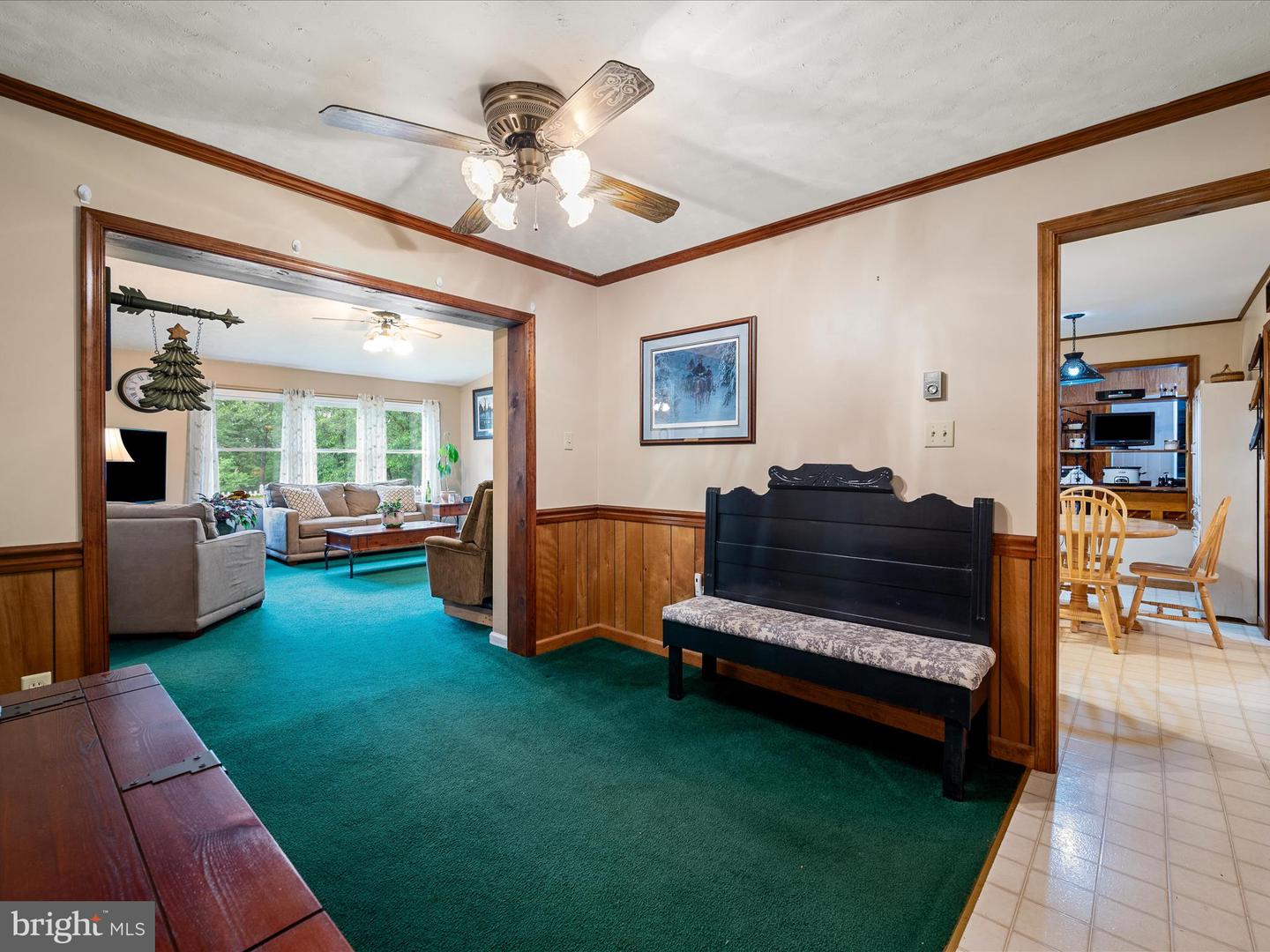 281 Light Rd