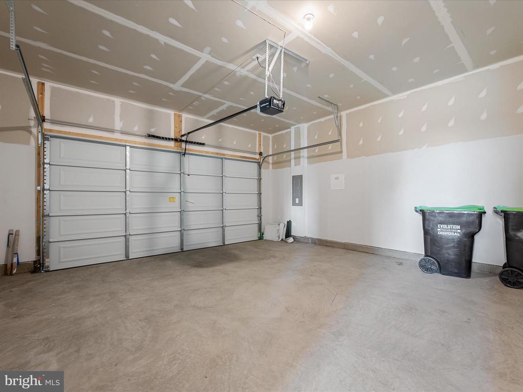 107 POE DR