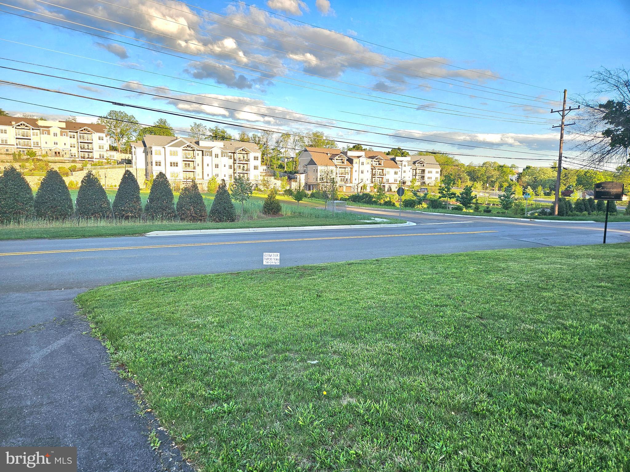 671 Fox Dr