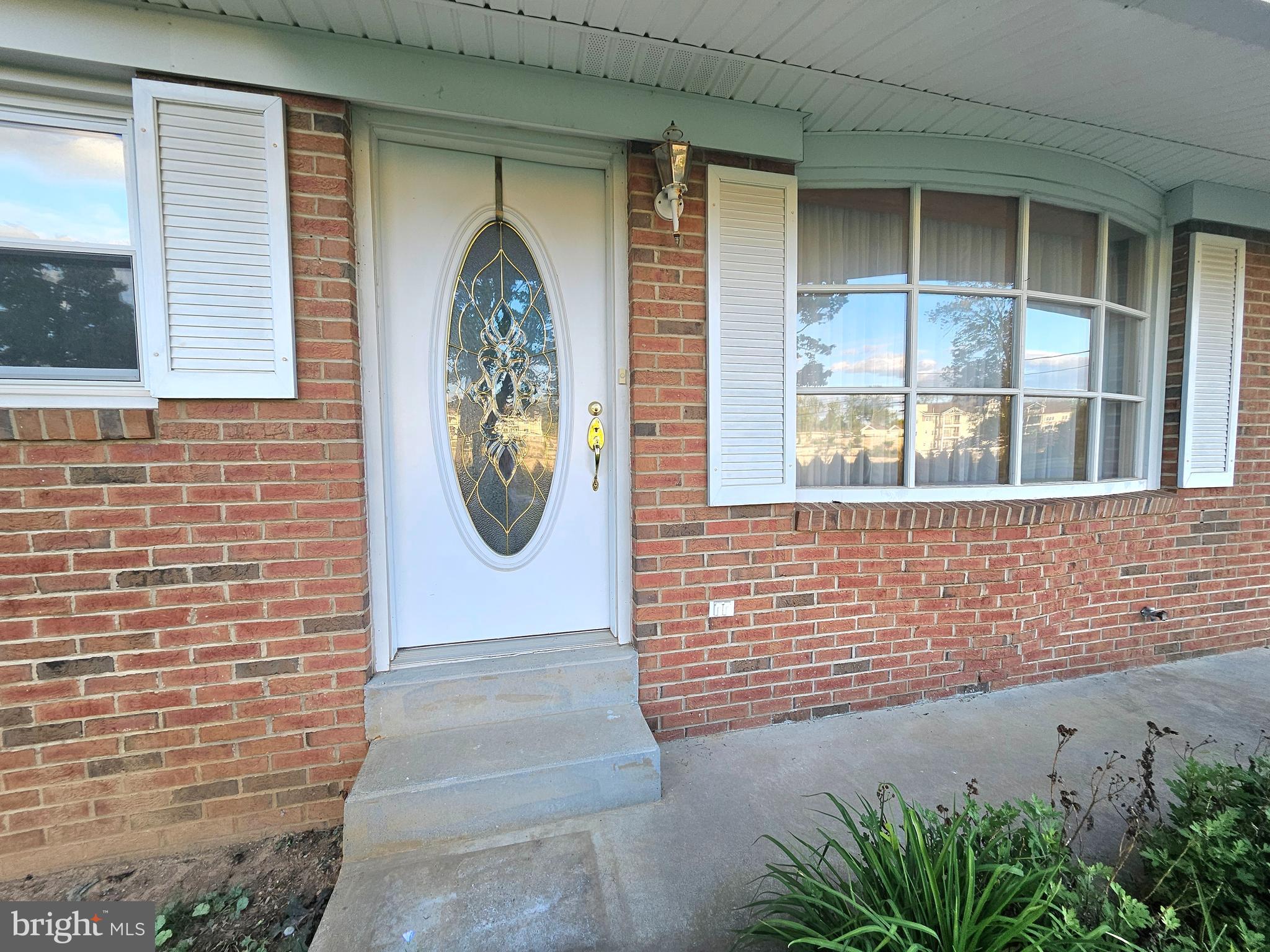 671 Fox Dr