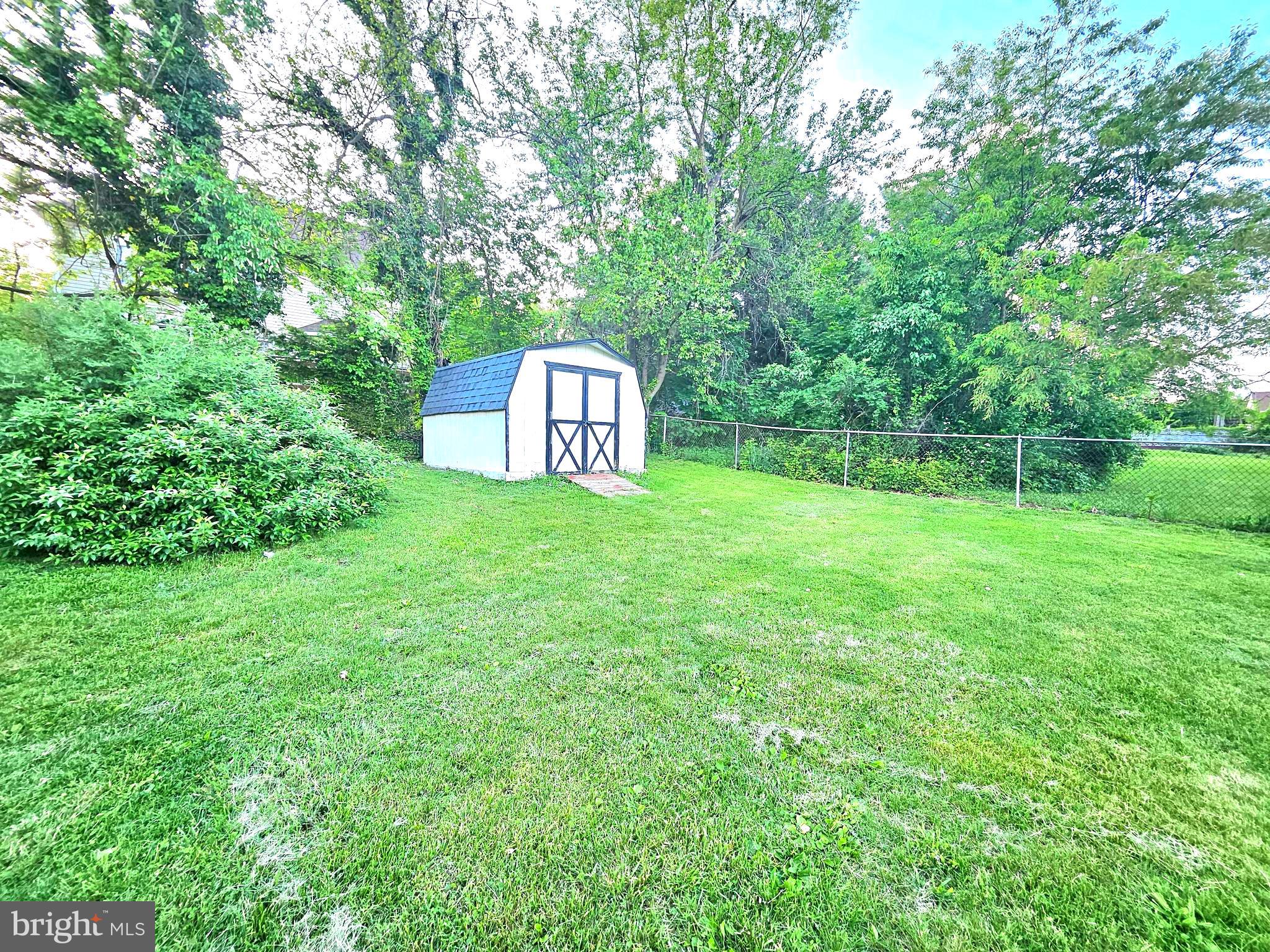 671 Fox Dr