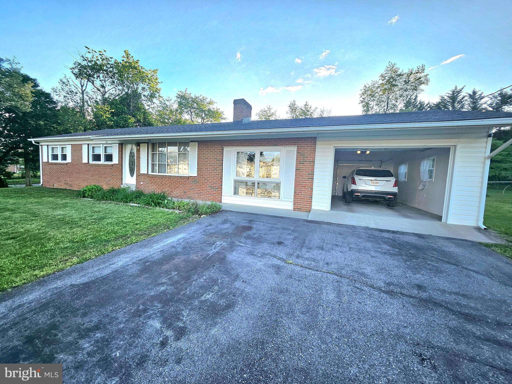 671 Fox Dr
