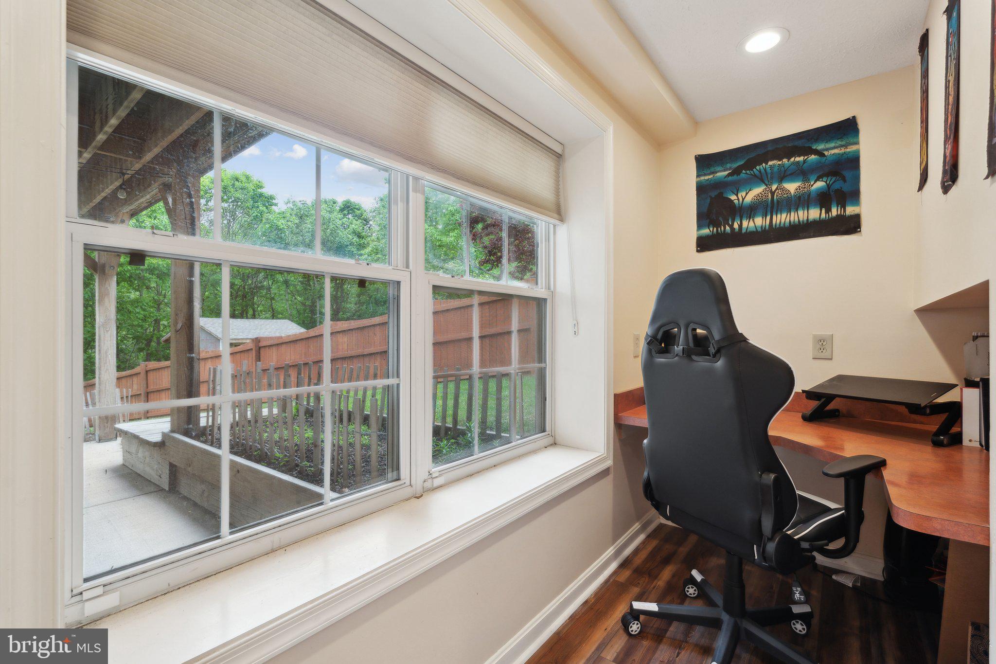119 Hill Valley Dr