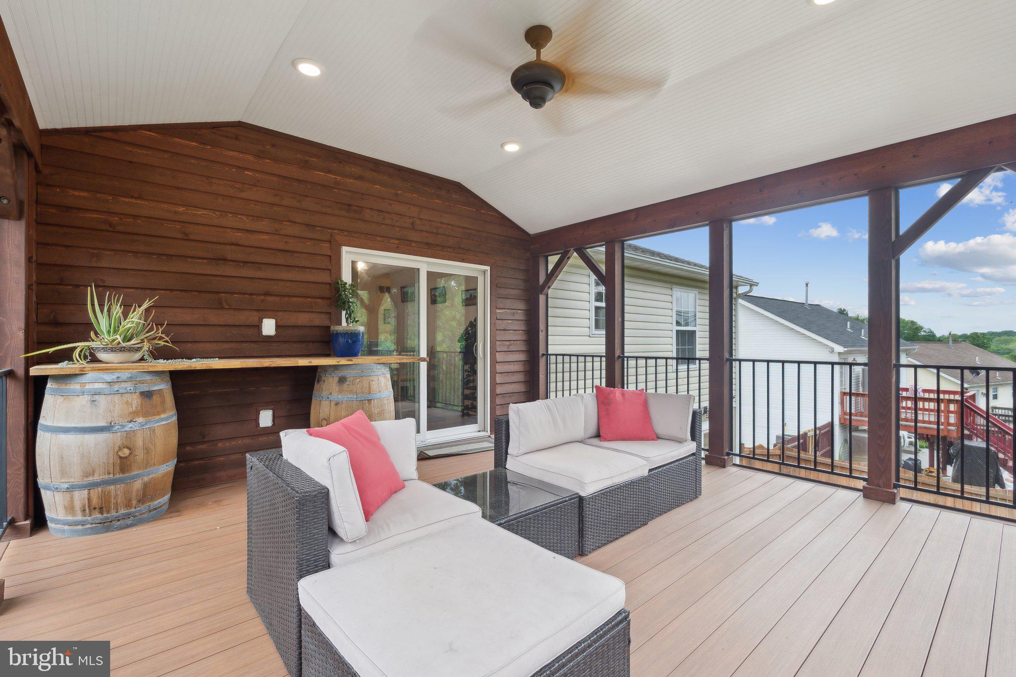 119 Hill Valley Dr
