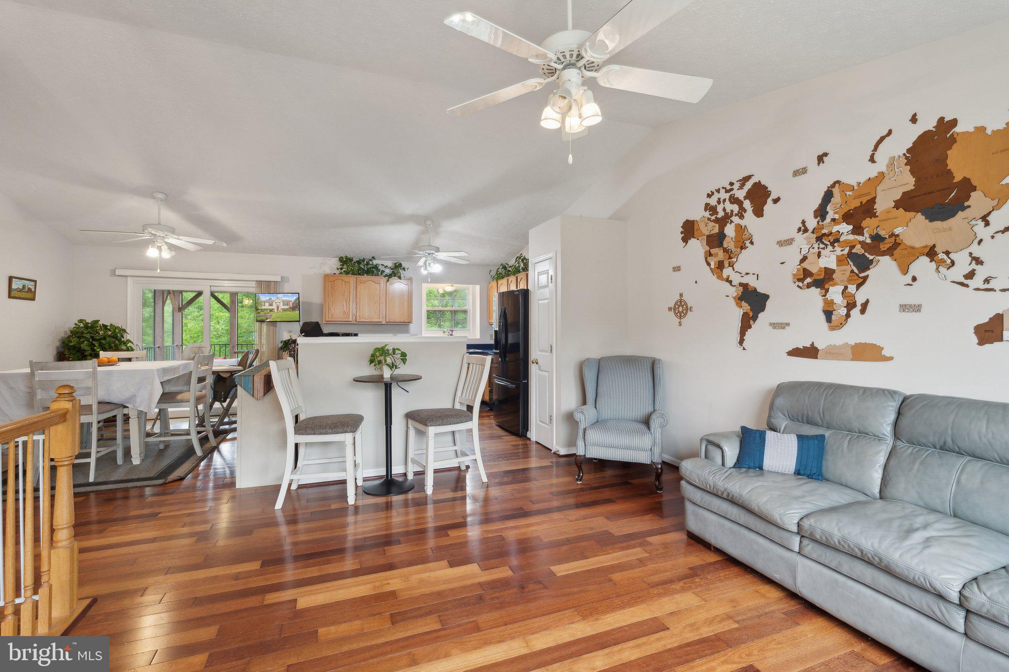 119 Hill Valley Dr
