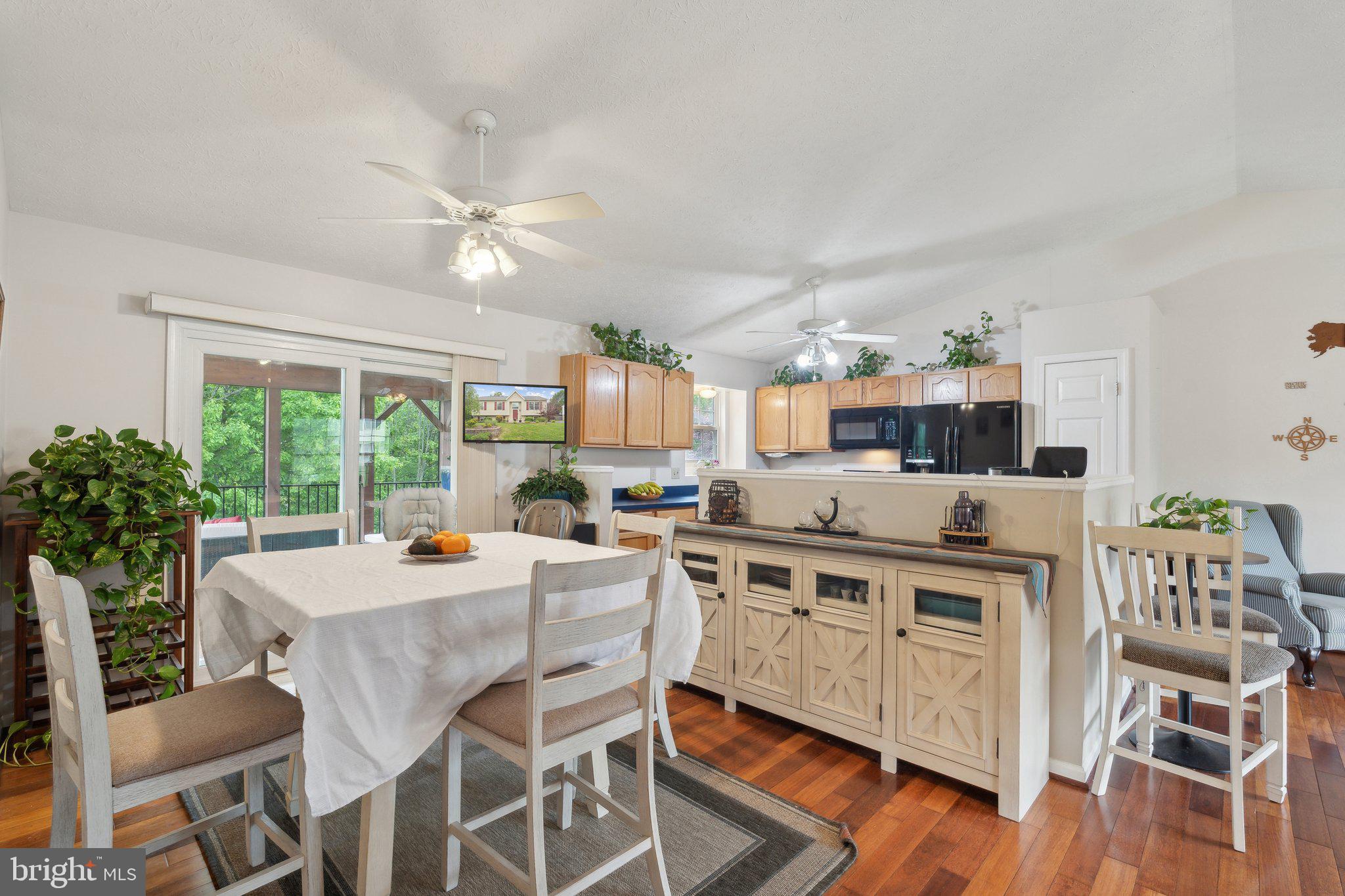 119 Hill Valley Dr