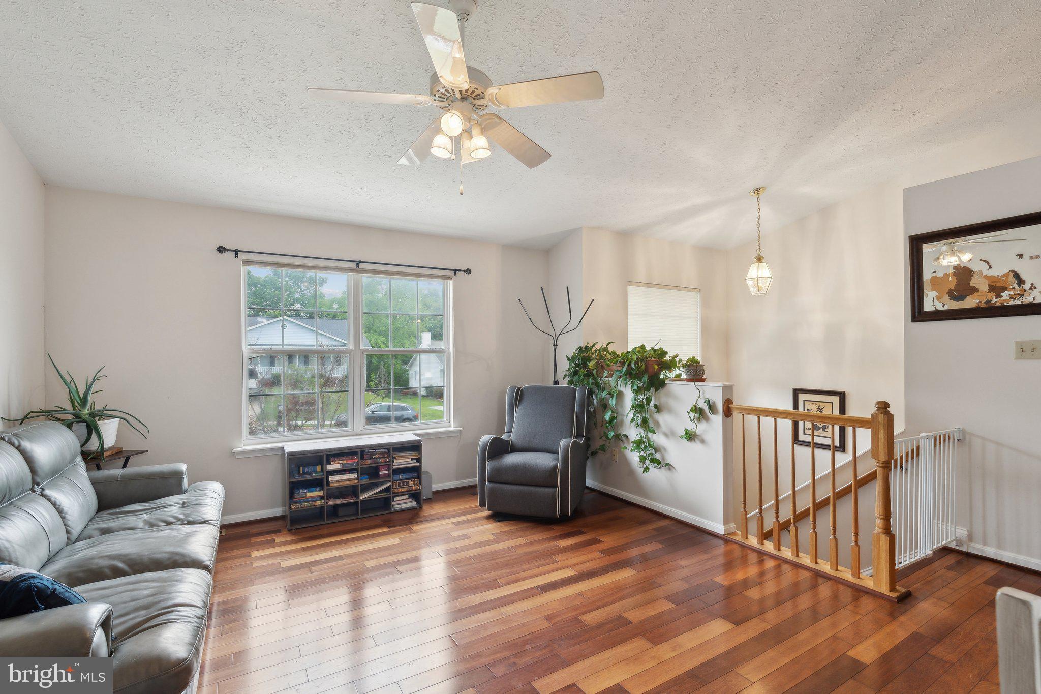 119 Hill Valley Dr